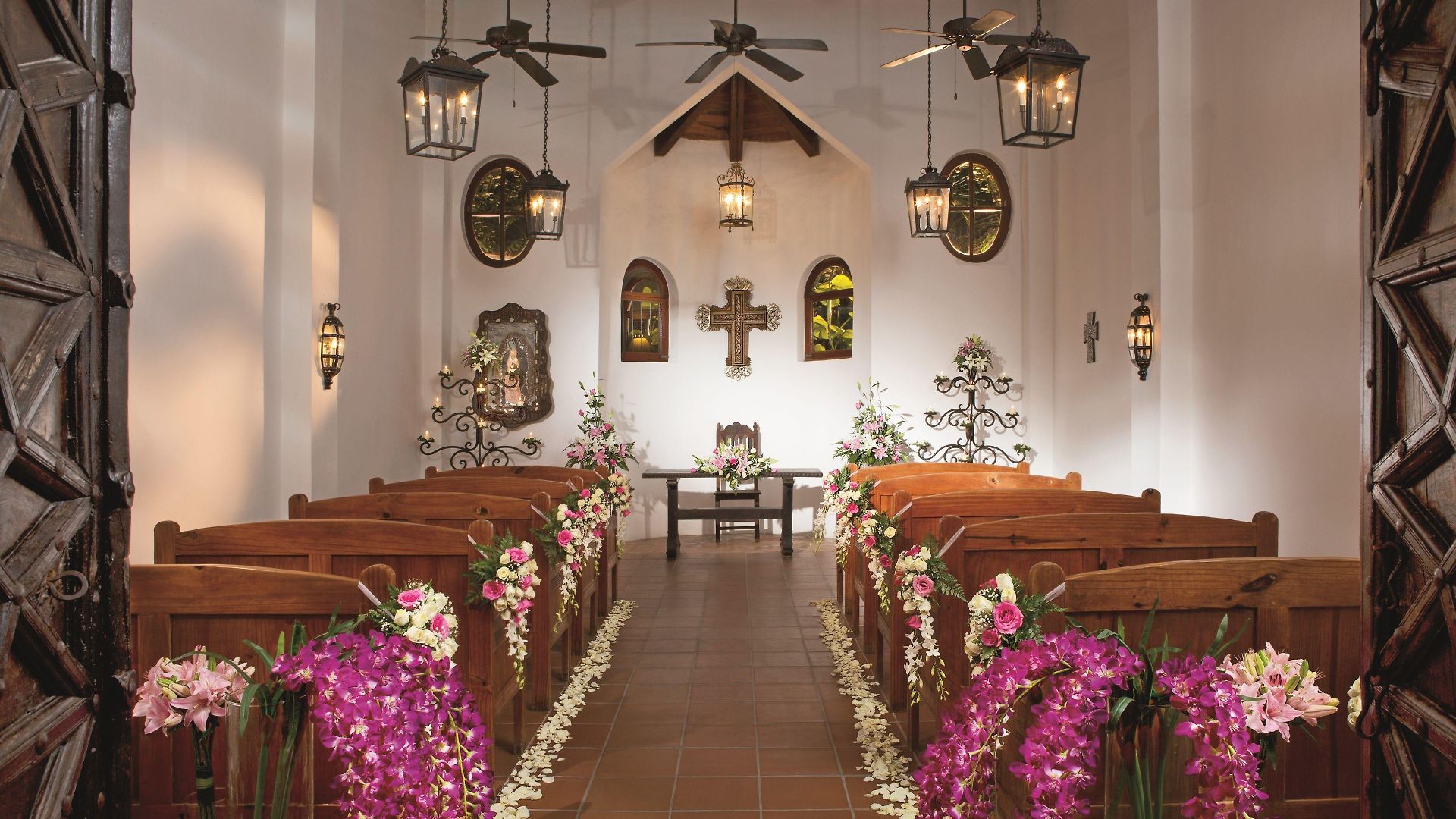 Resort Dreams & Tulum