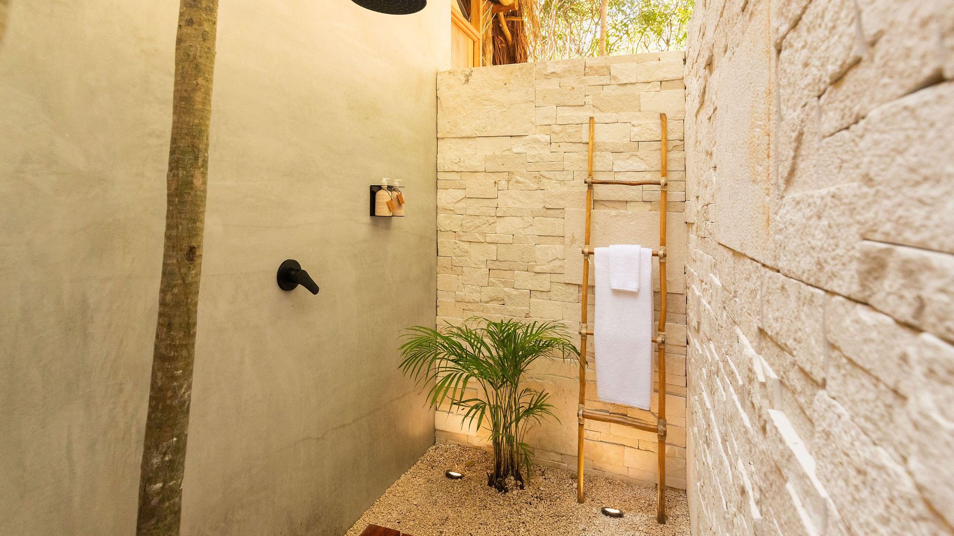 Our Habitas - Adults Only Hotel