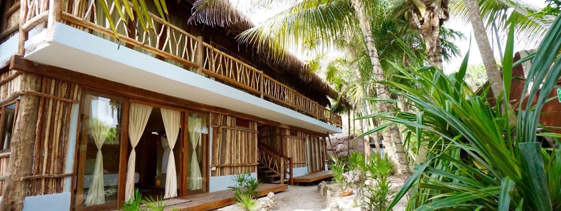Casa Ganesh Beachfront