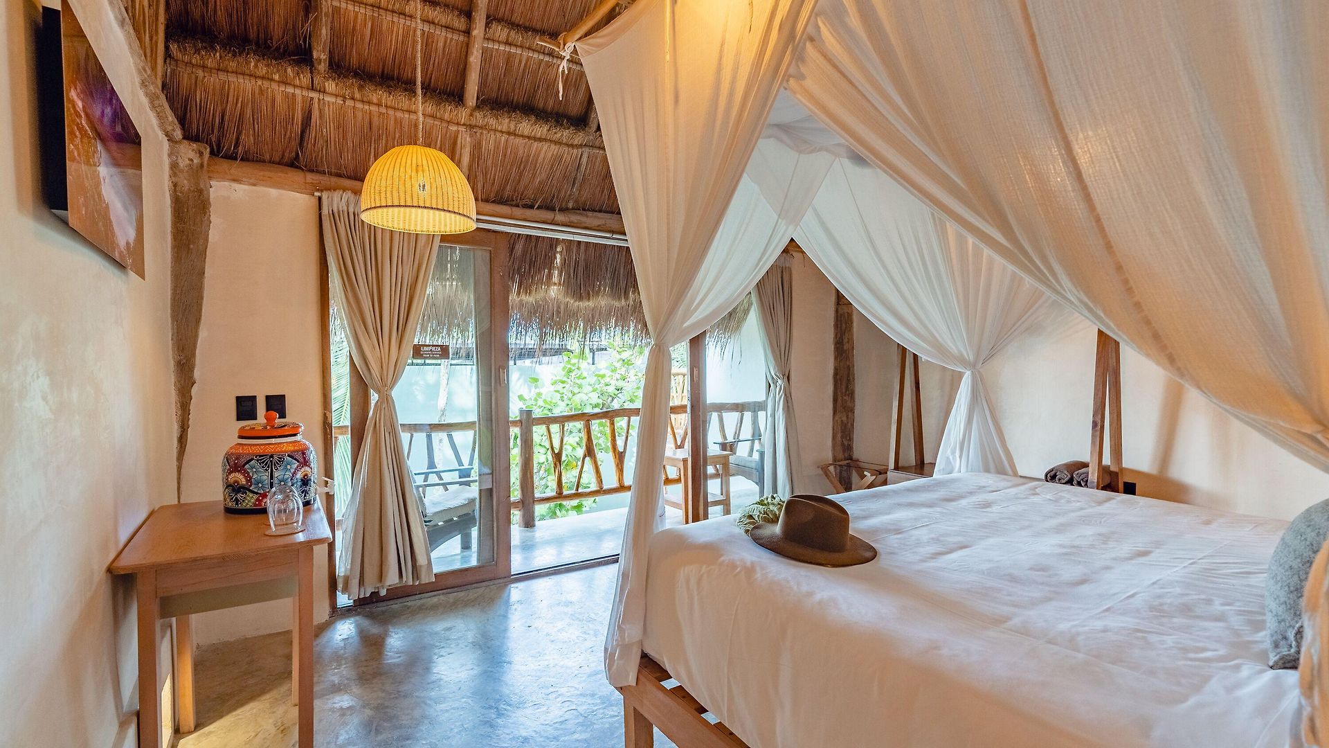 Casa Ganesh Beachfront