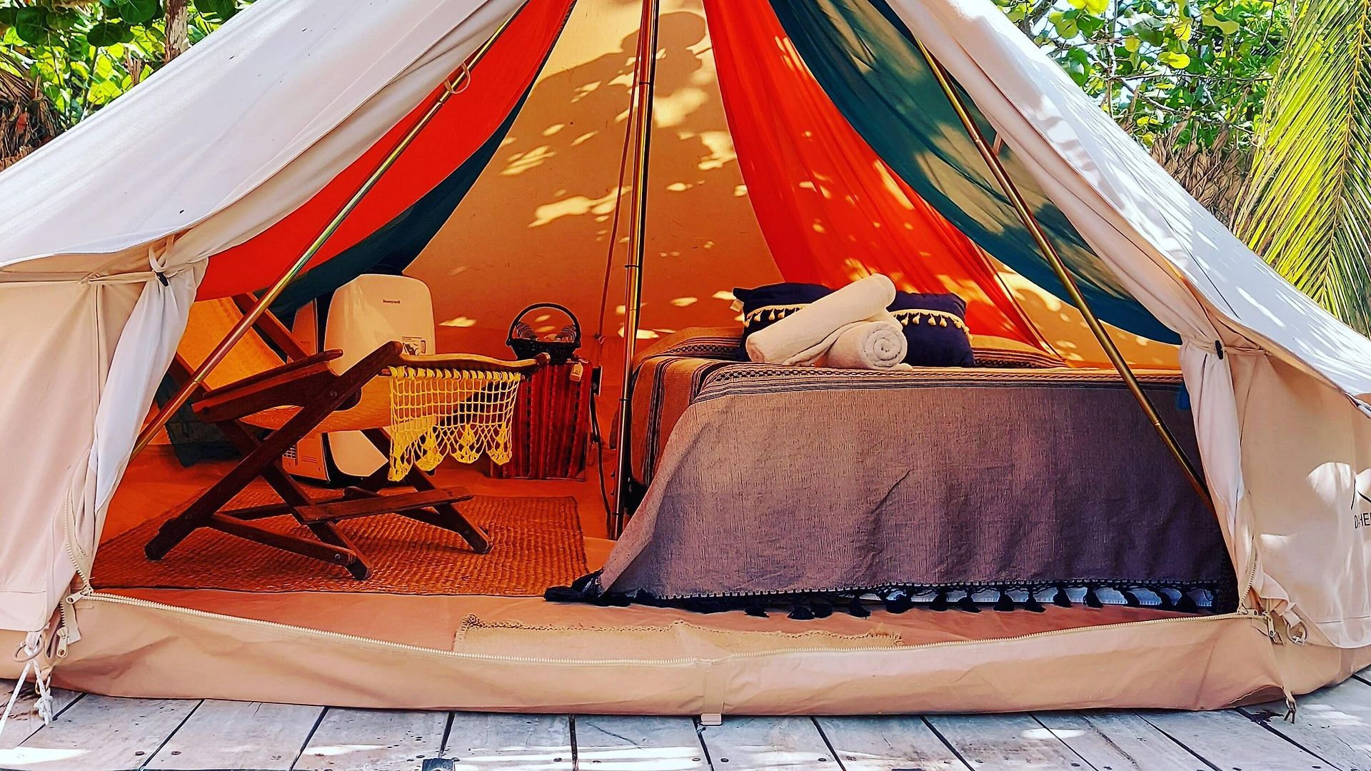 Hotel Playa Palmas Glamping 2*