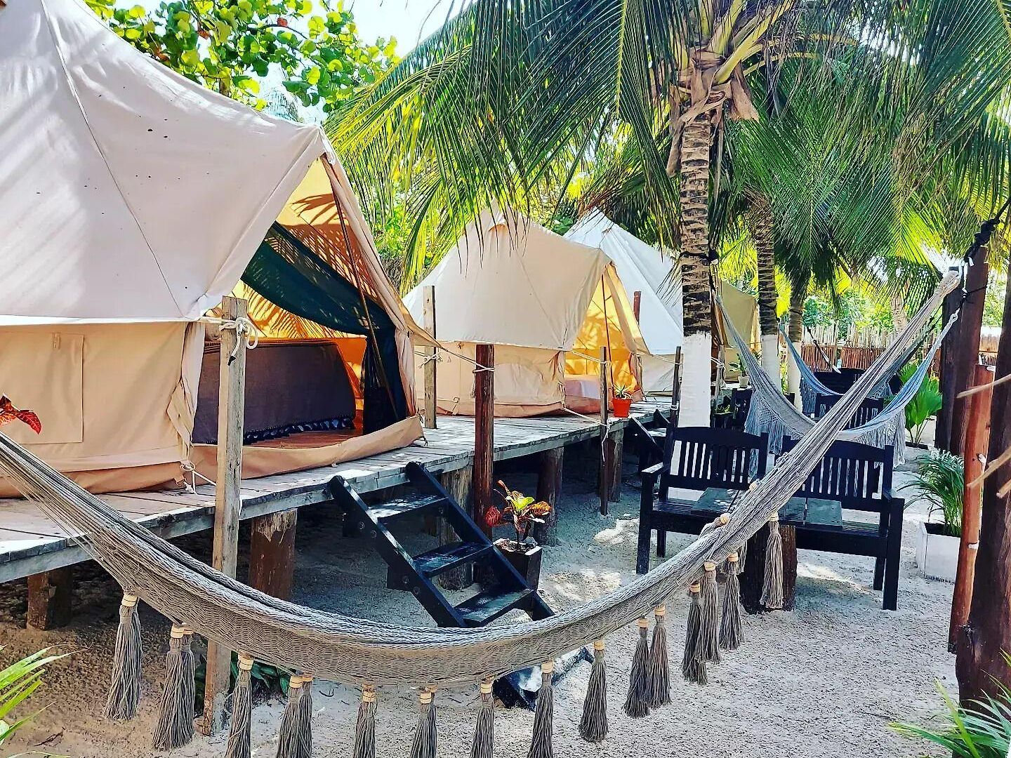 Playa Palmas Glamping