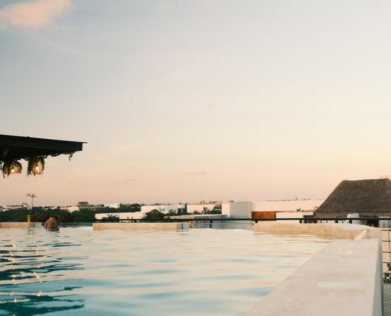 Downtown Penthouse With Private Pool, Rooftop Pool And Gym, Short Distance From Beaches, Restaurants & Nightlife Apartment *