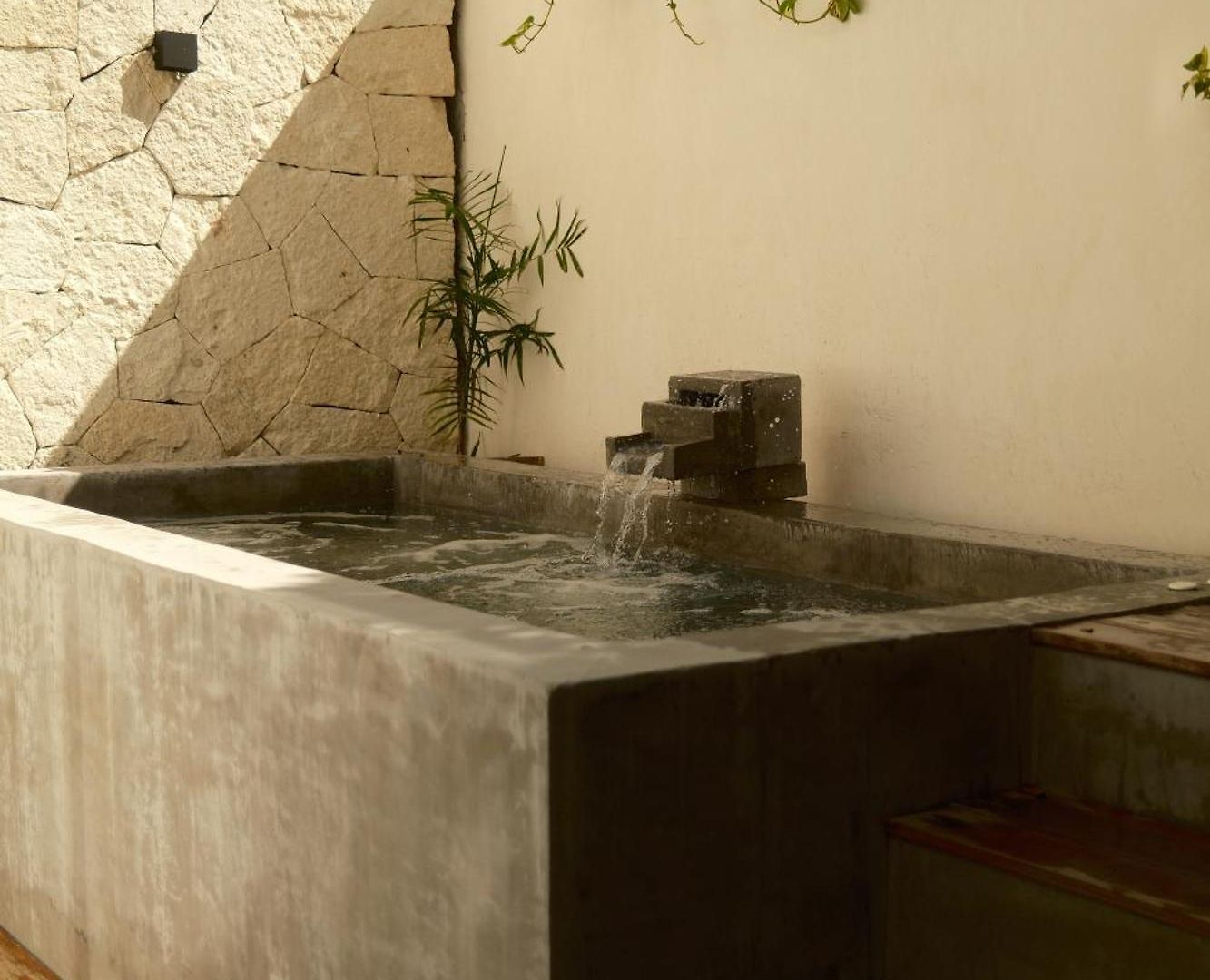 Downtown Penthouse With Private Pool, Rooftop Pool And Gym, Short Distance From Beaches, Restaurants & Nightlife Apartment *