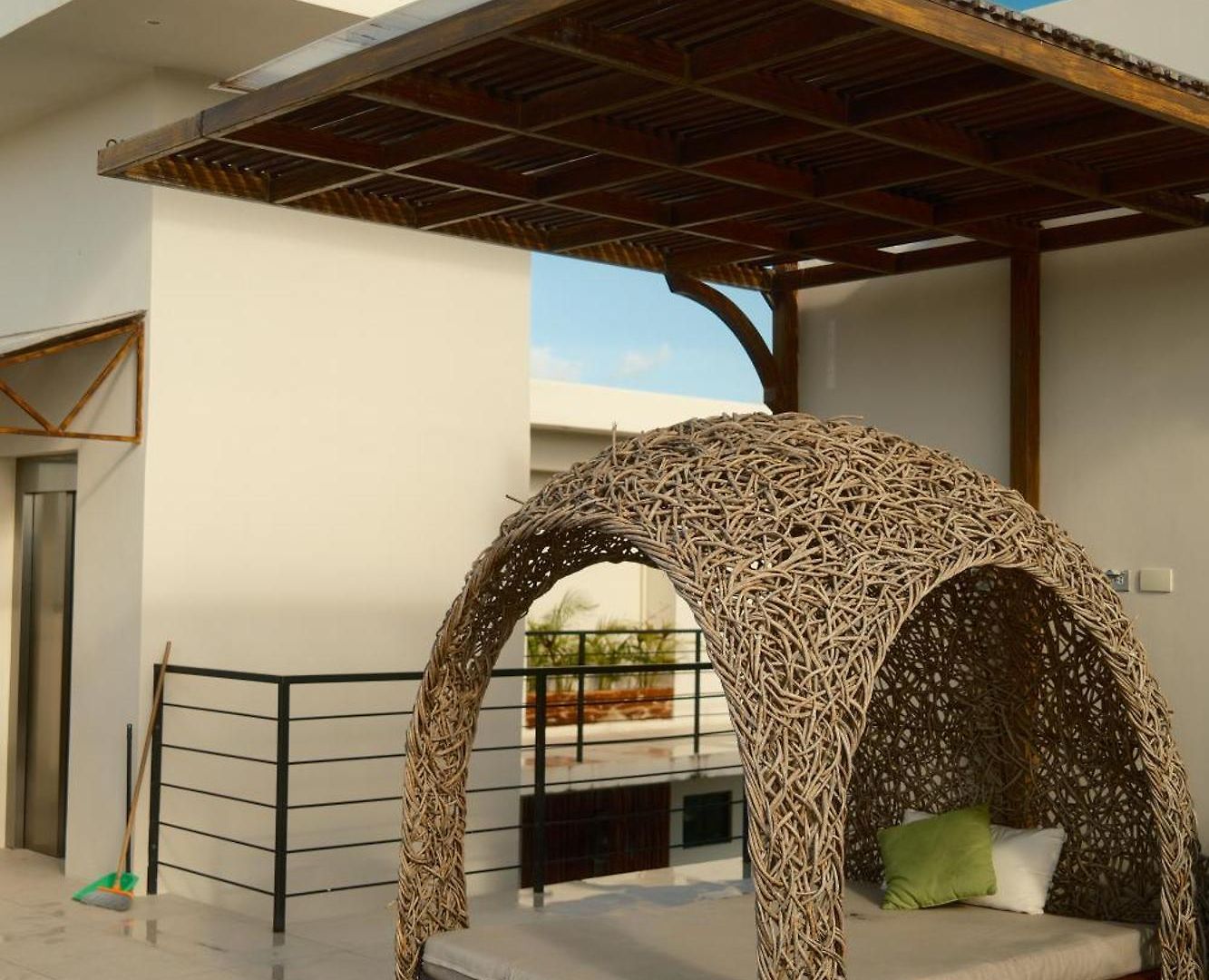 Apartment Downtown Penthouse With Private Pool, Rooftop Pool And Gym, Short Distance From Beaches, Restaurants & Nightlife Tulum