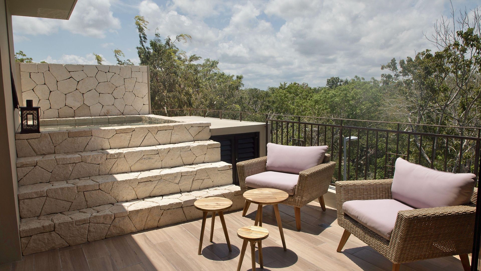 Arthouse Art Residences Hotel 3*