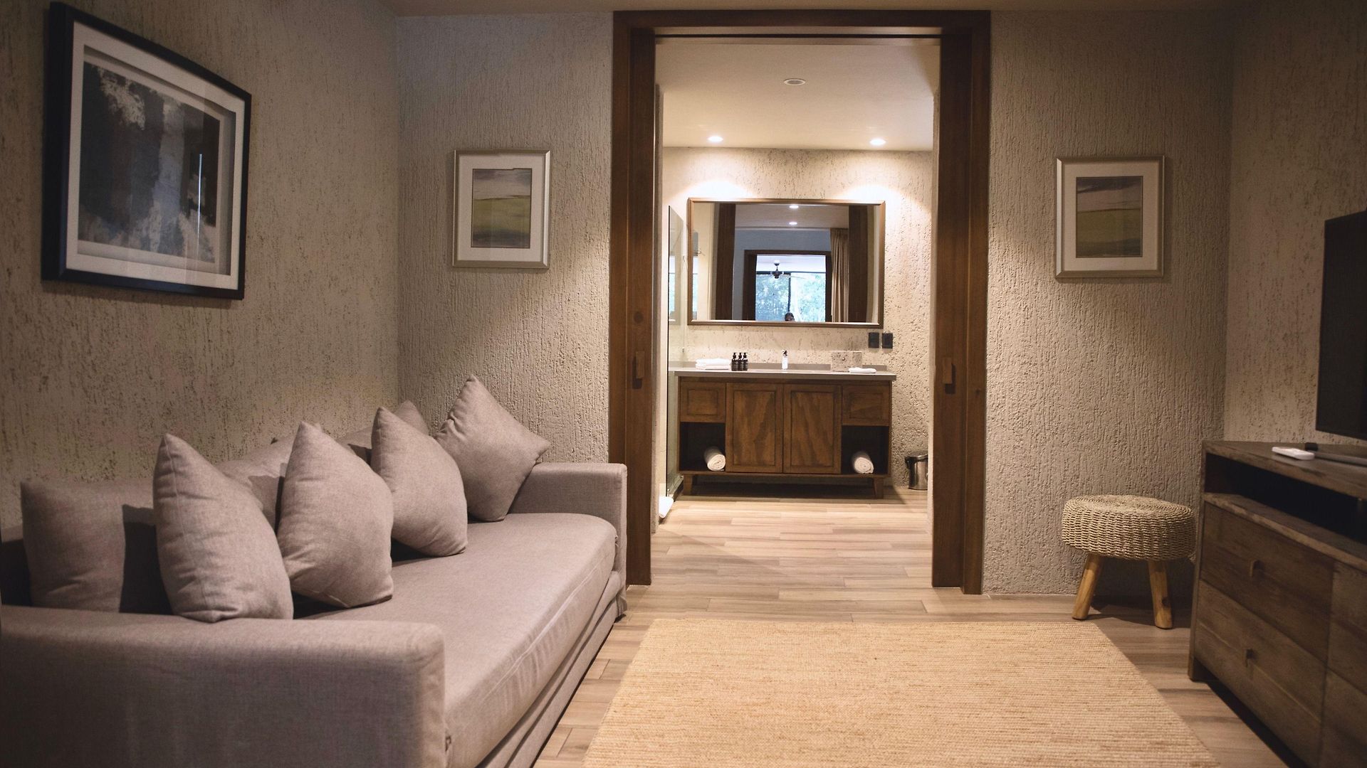 Arthouse Art Residences 3*