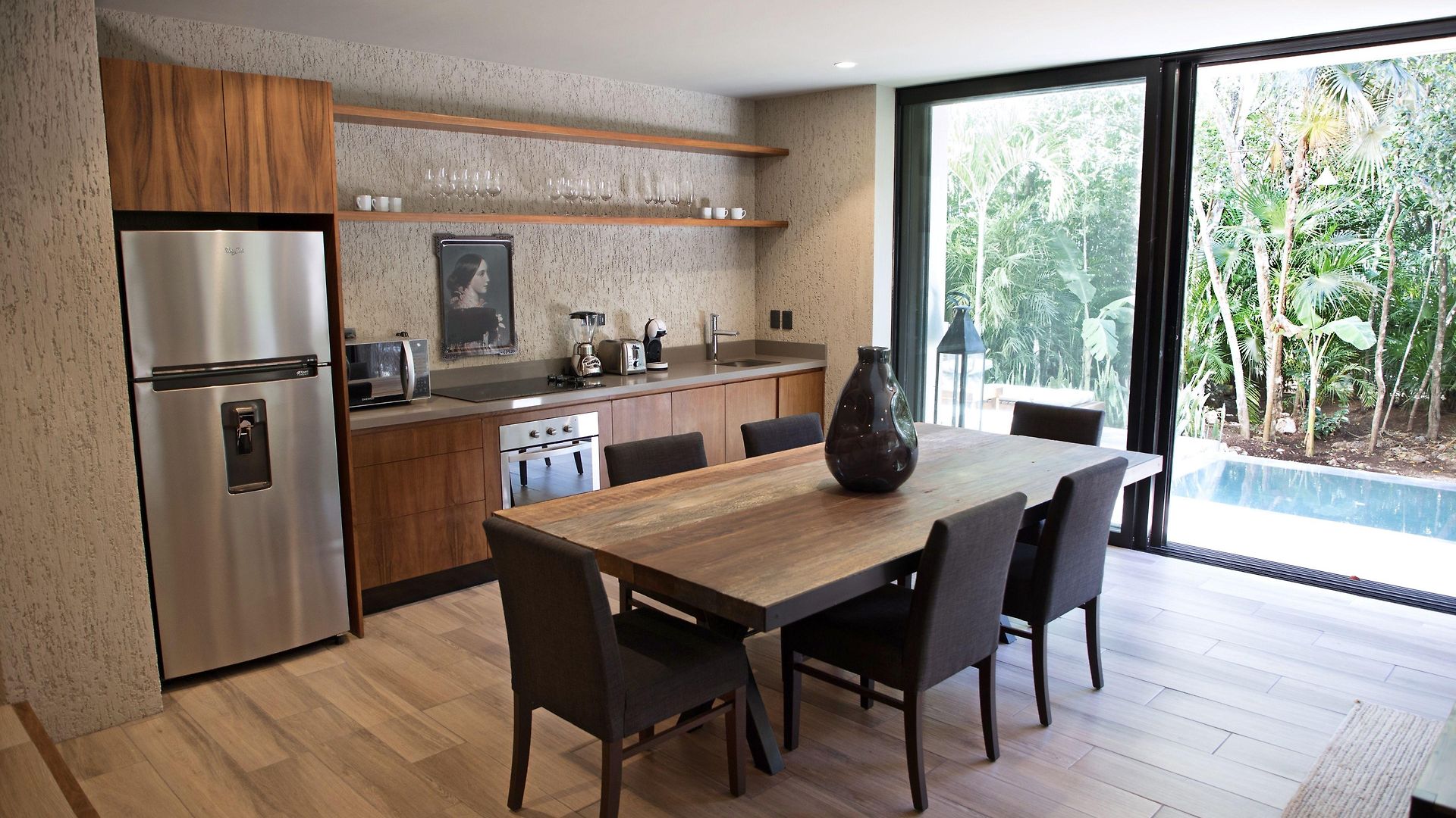 Hotel Arthouse Art Residences
