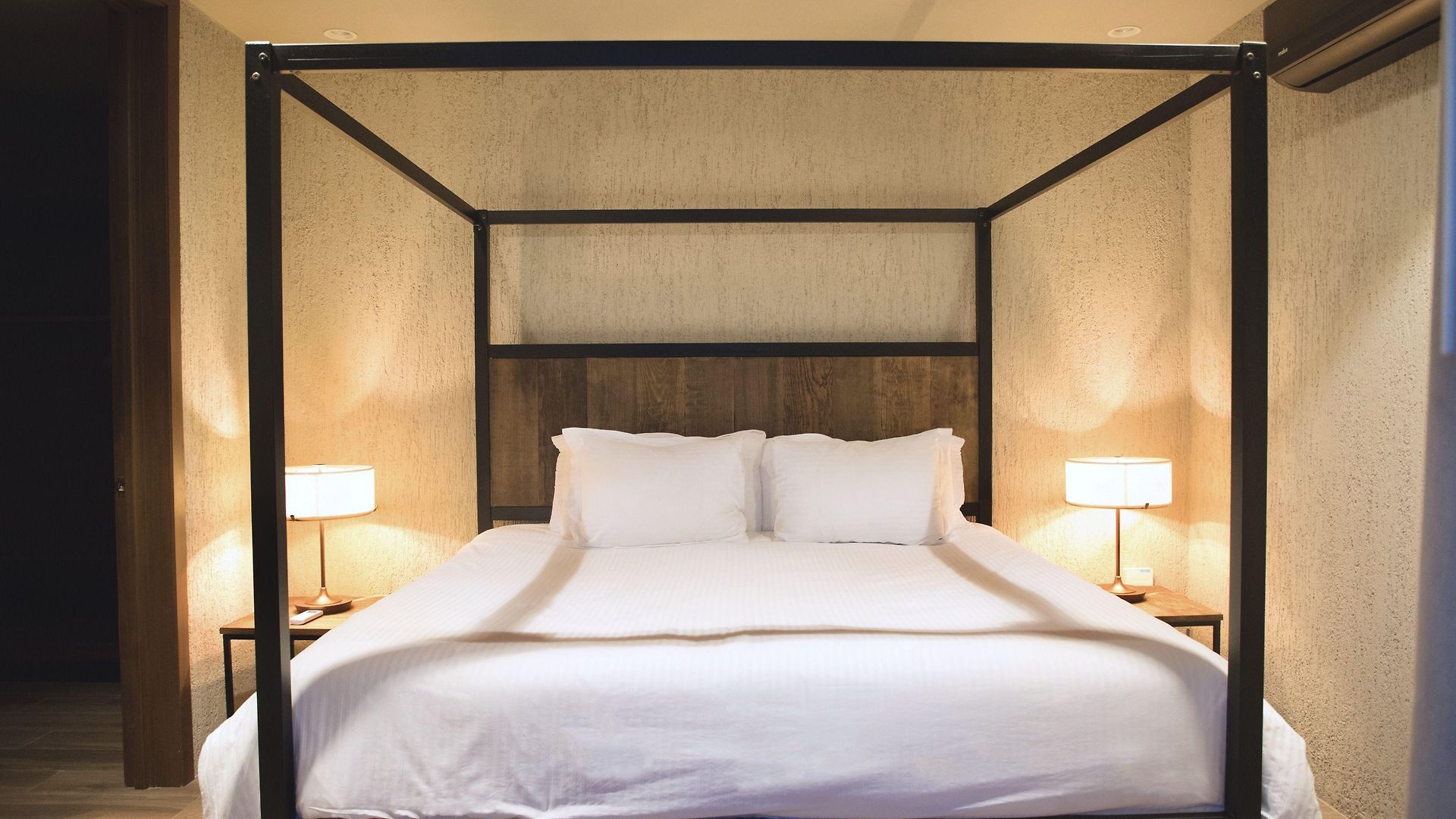 Arthouse Art Residences 3*