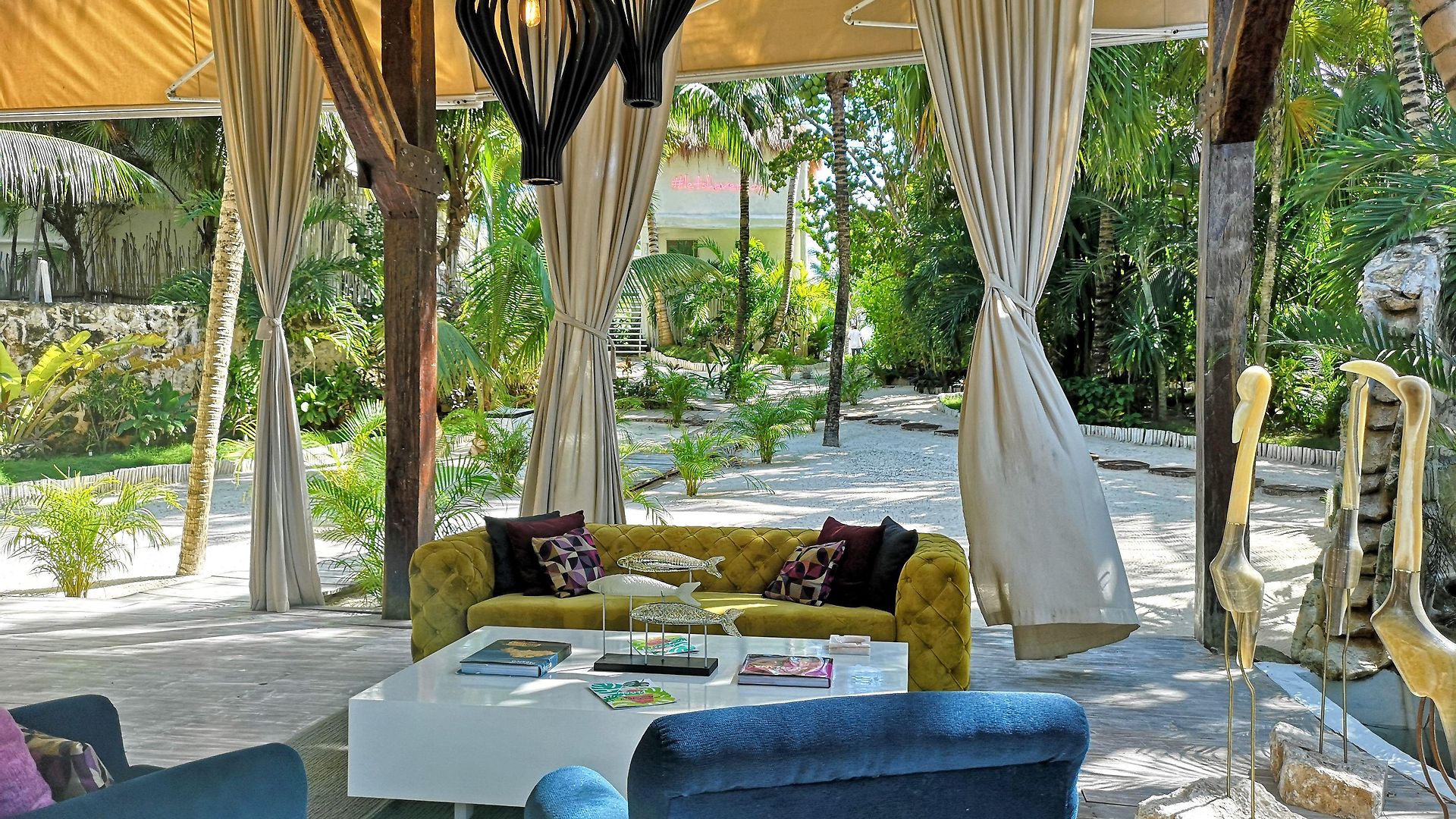 Hotel Coco Unlimited