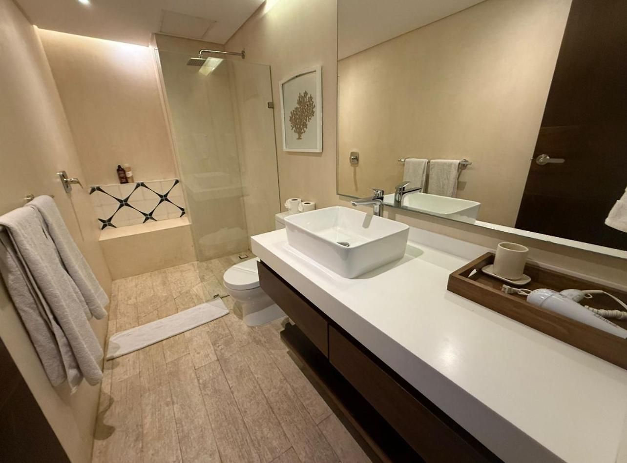 Luxury Swimup With Pool La Veleta Tulum