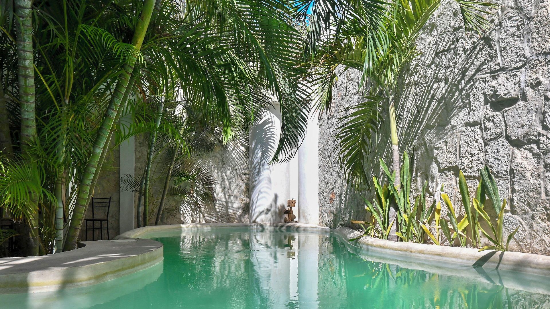 Pacha Boutique 4*