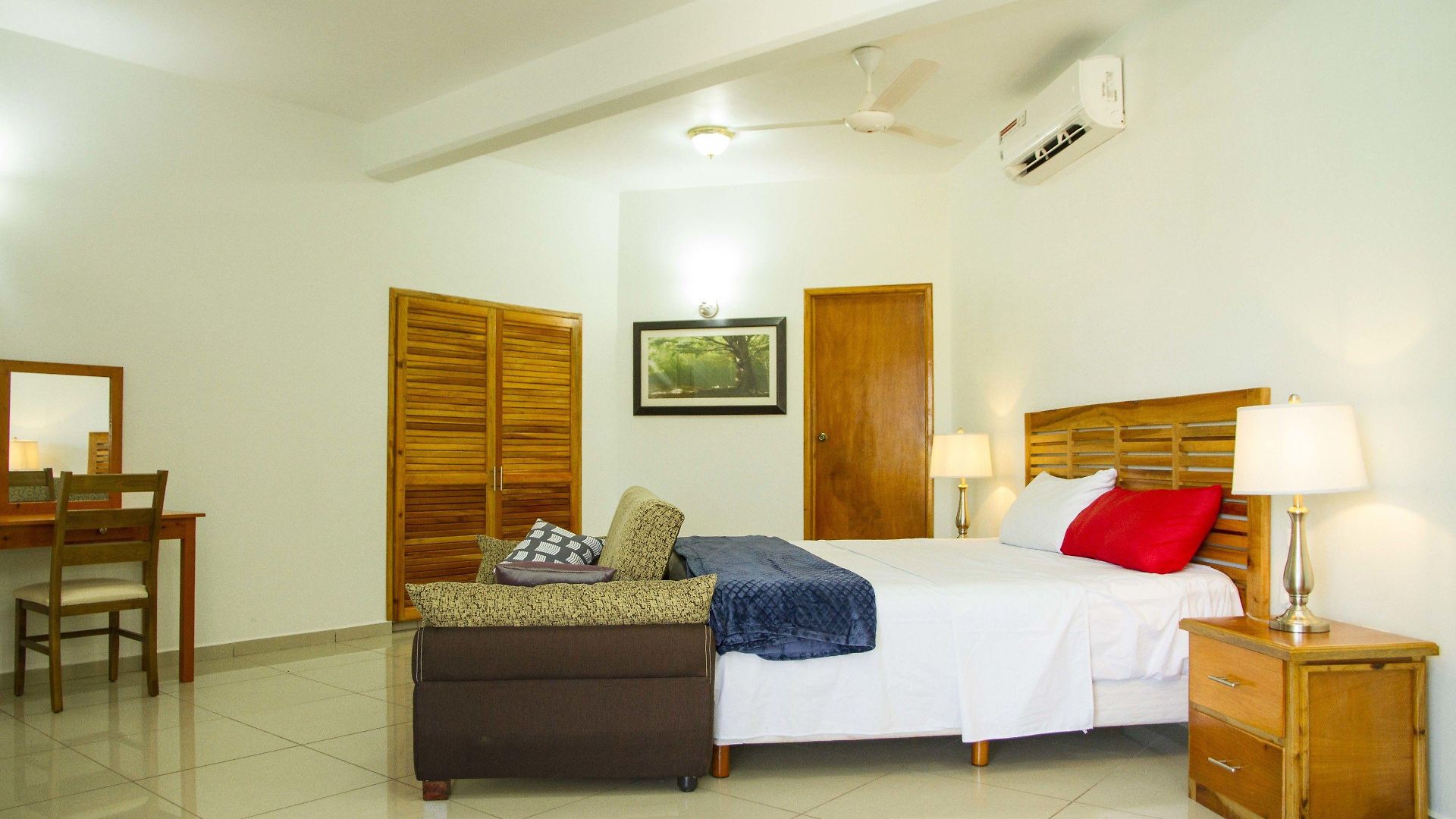 Hotel Scarlette 3*