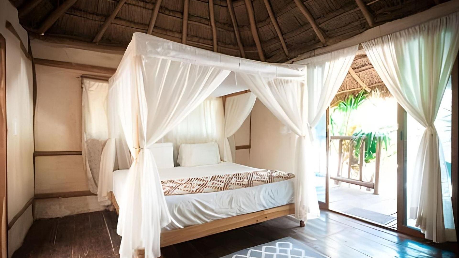 Stunning 6 Private Villas & Ph /Wifi/Ac/Pool/Gym. Apartment *