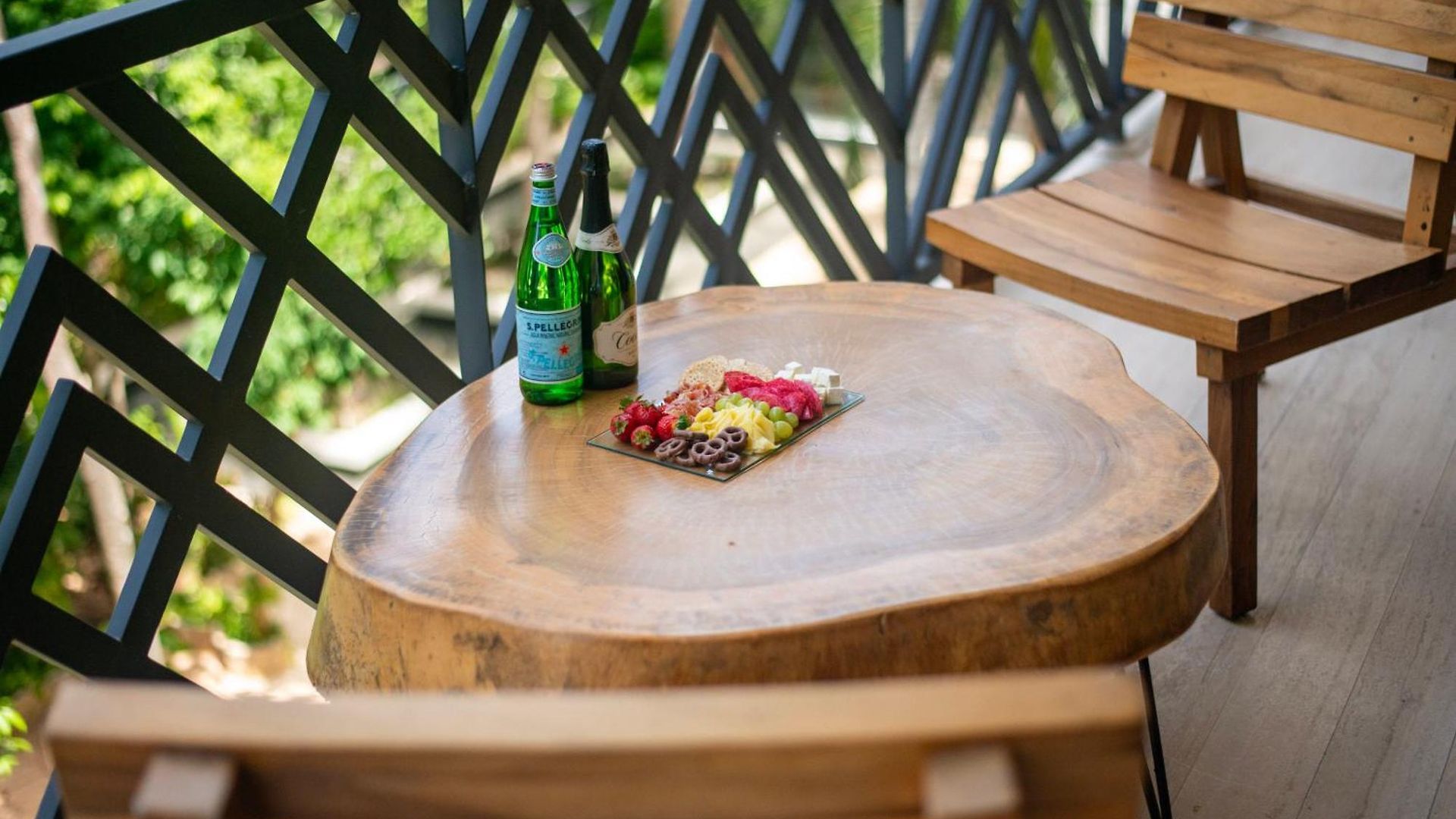 Holiday home Unwind | Private Balcony & Rooftop Pools | Casago