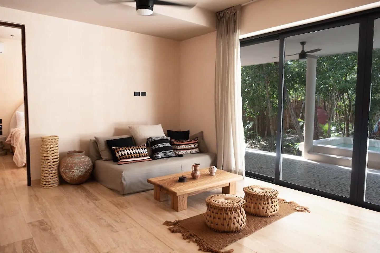 Bt Homes - - Selva Holistika Con Piscina Privada