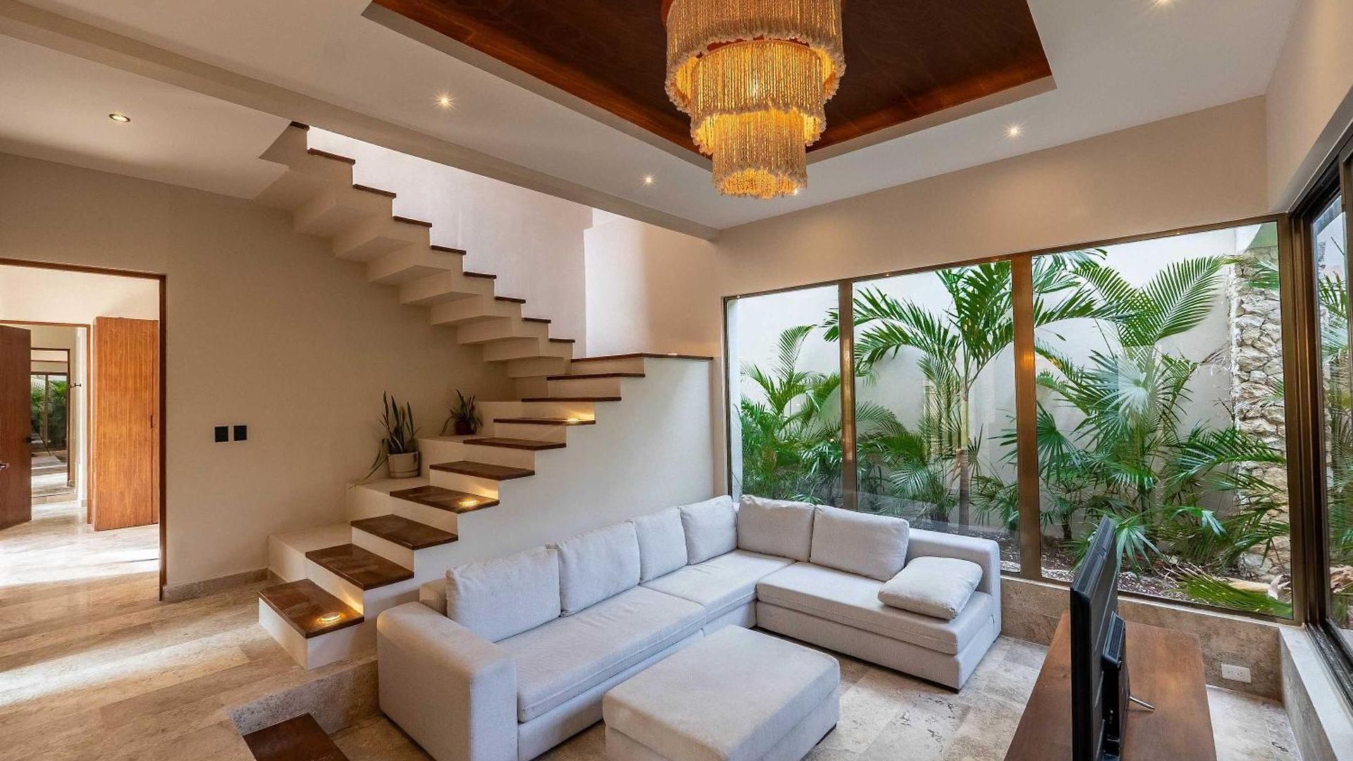 Rare 8br Dual Getaway With 4 Private Pools