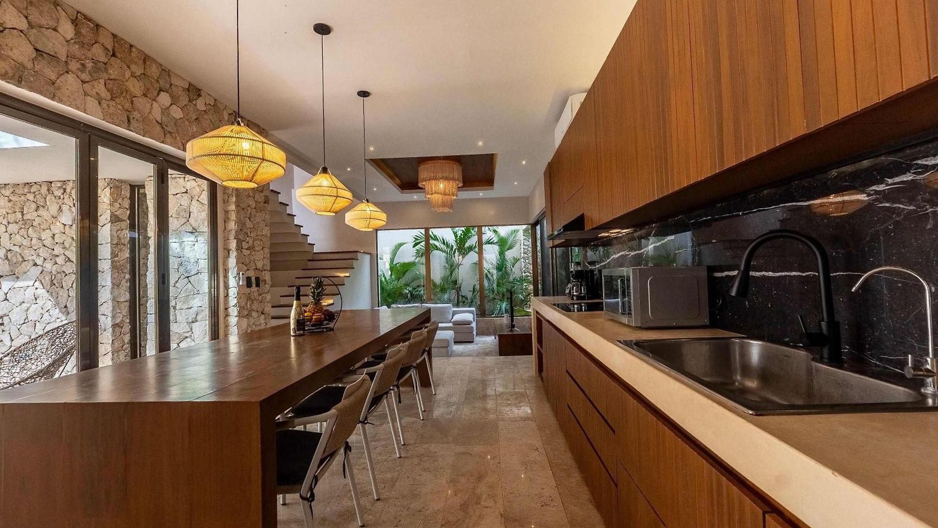 Rare 8br Dual Getaway With 4 Private Pools *