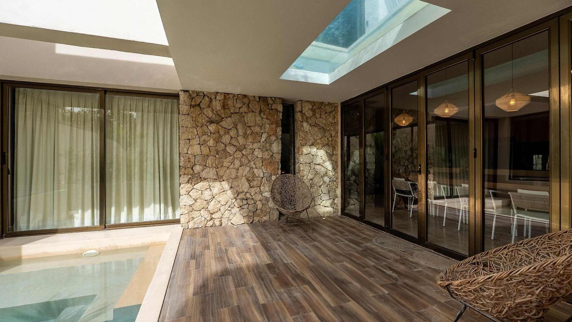 Rare 8br Dual Getaway With 4 Private Pools Villa Tulum