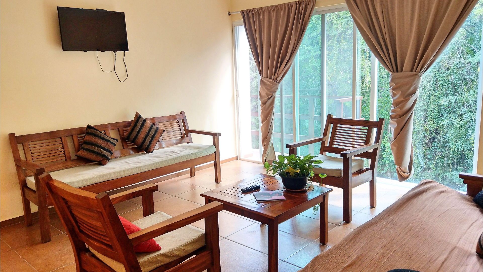 Nah Apartahotel 4*