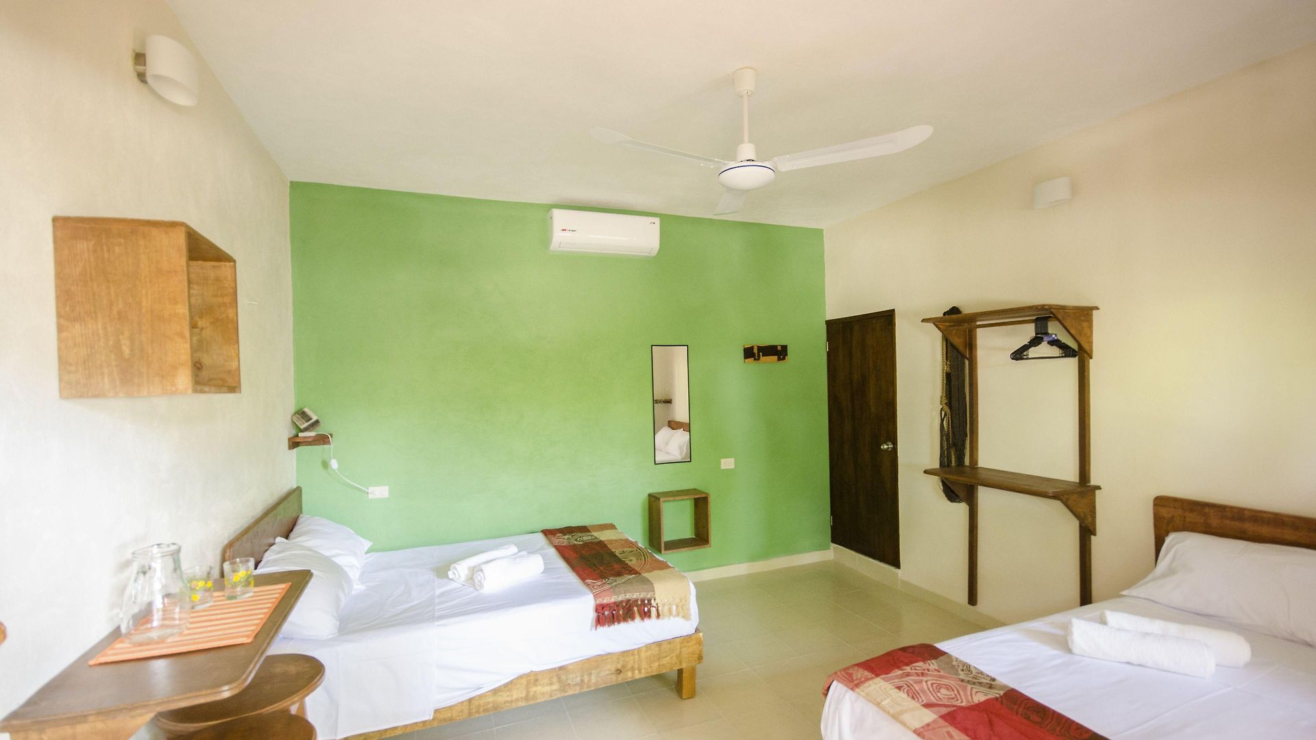 Casa Almendro Hotel 2*
