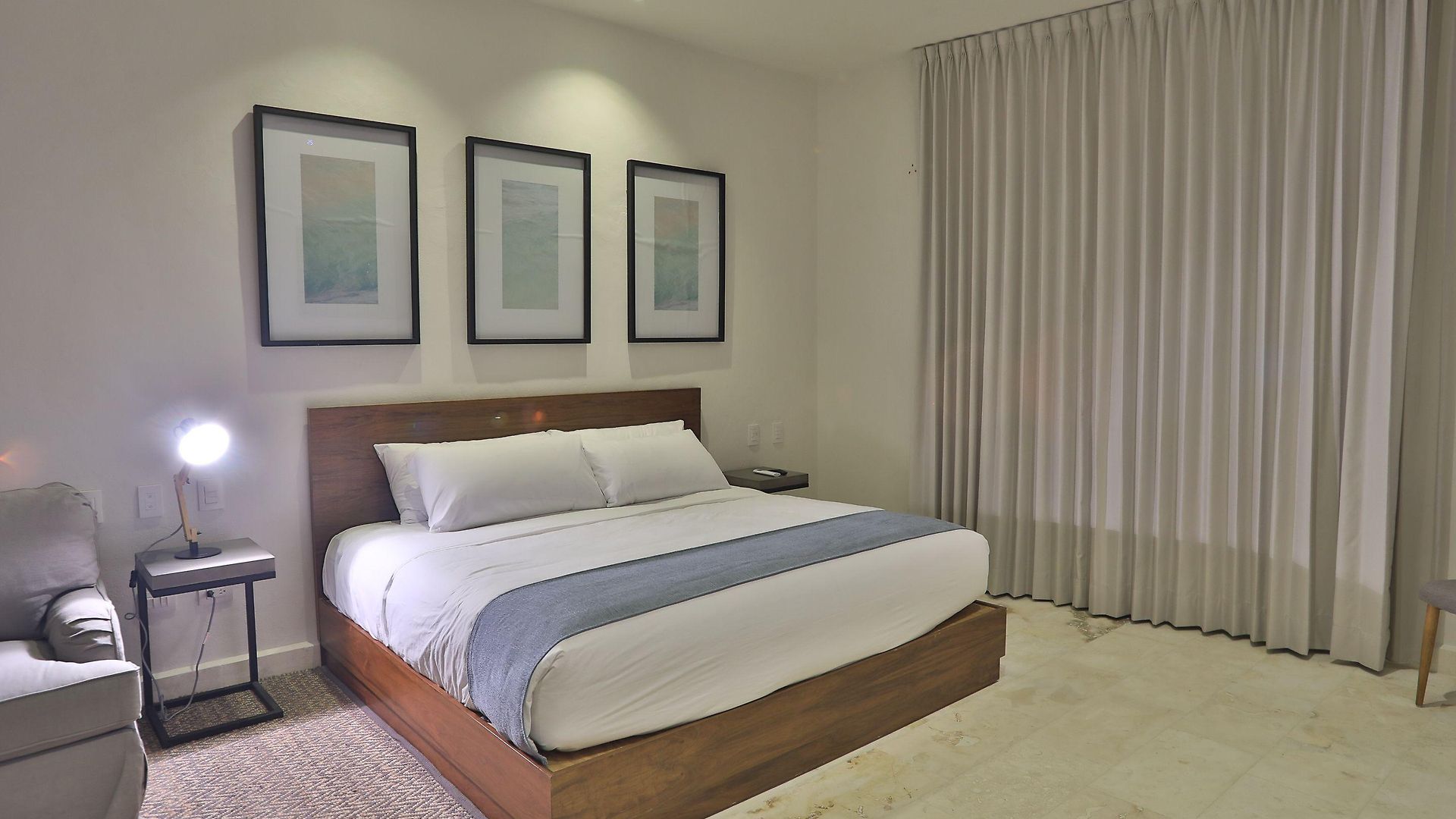 Hotel The Strabon 4*