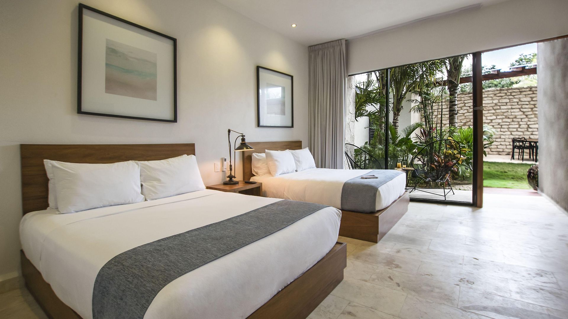 Hotel The Strabon 4*