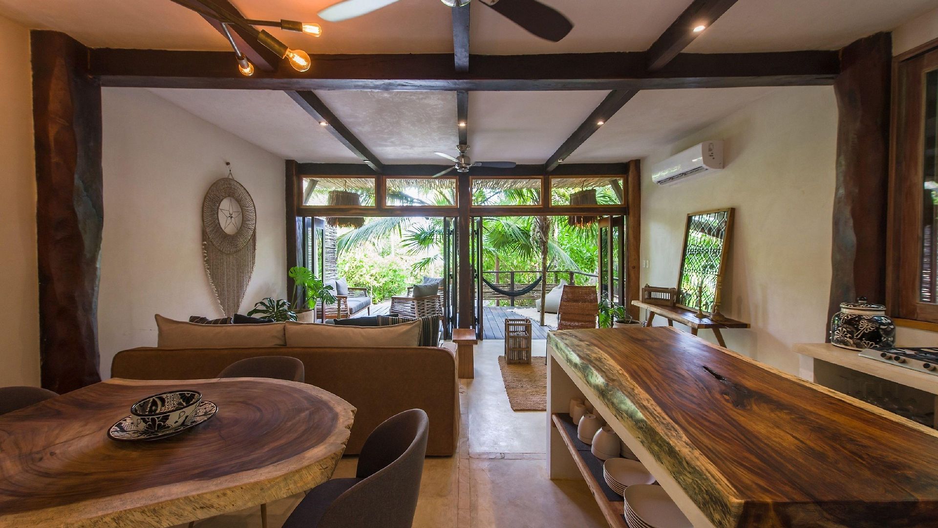 Hotel Aldea Canzul Tulum