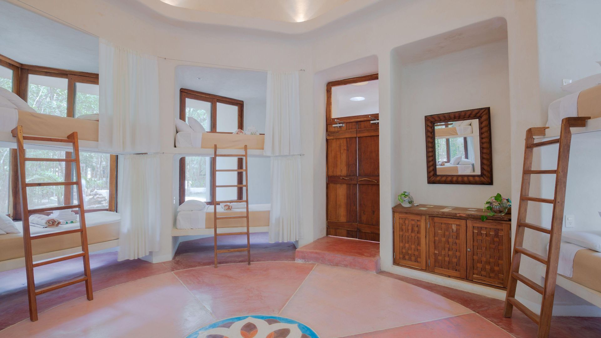 Hotel Holistika Tulum