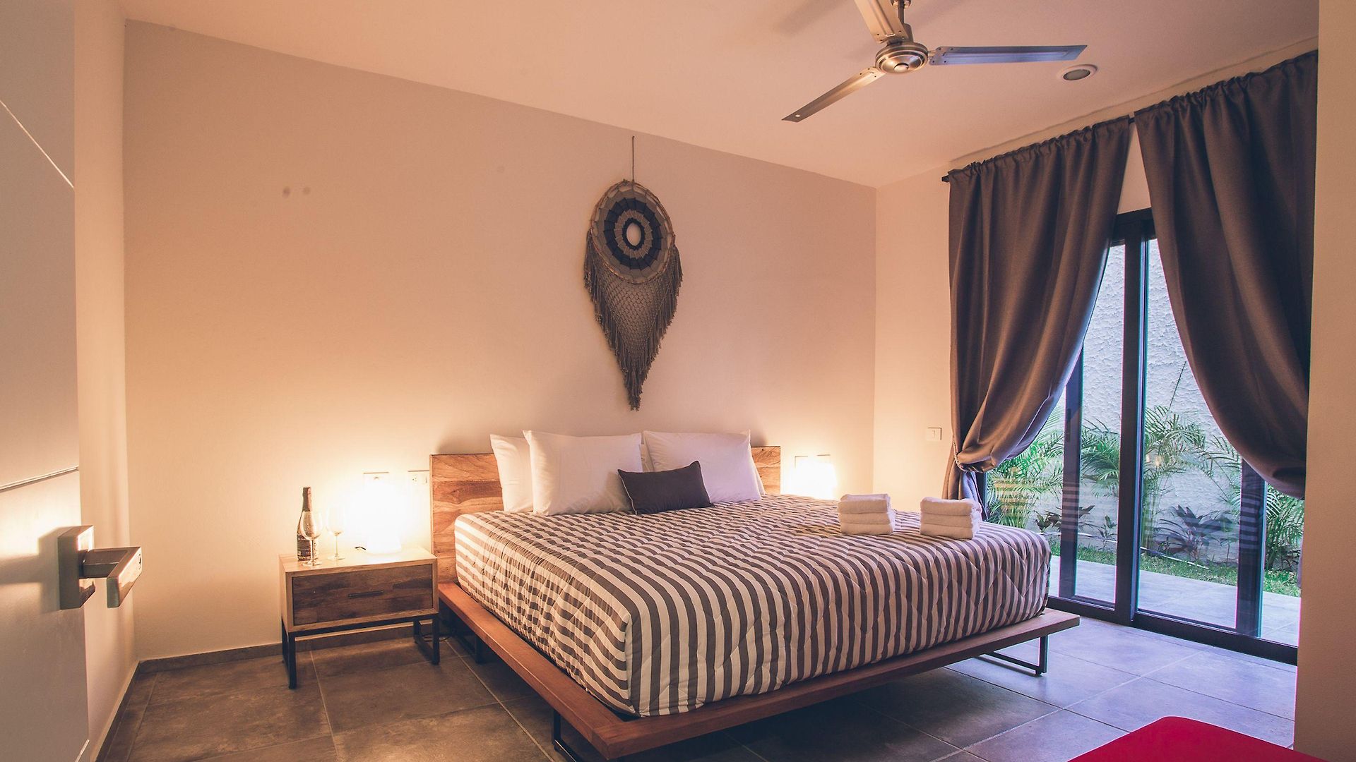 Panacea Apartahotel