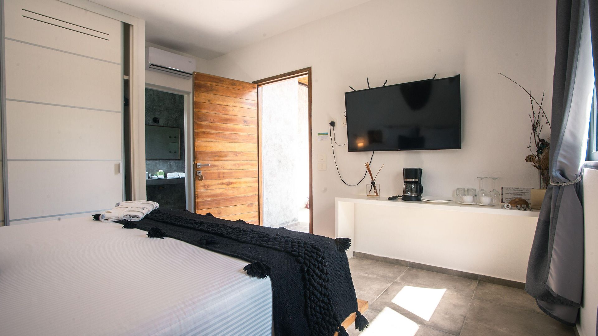 Panacea Apartahotel