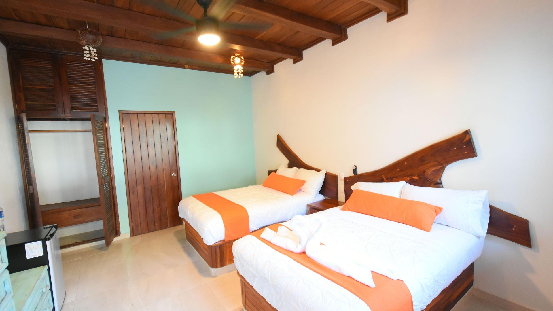 Hacienda Dos Ojos Hotel