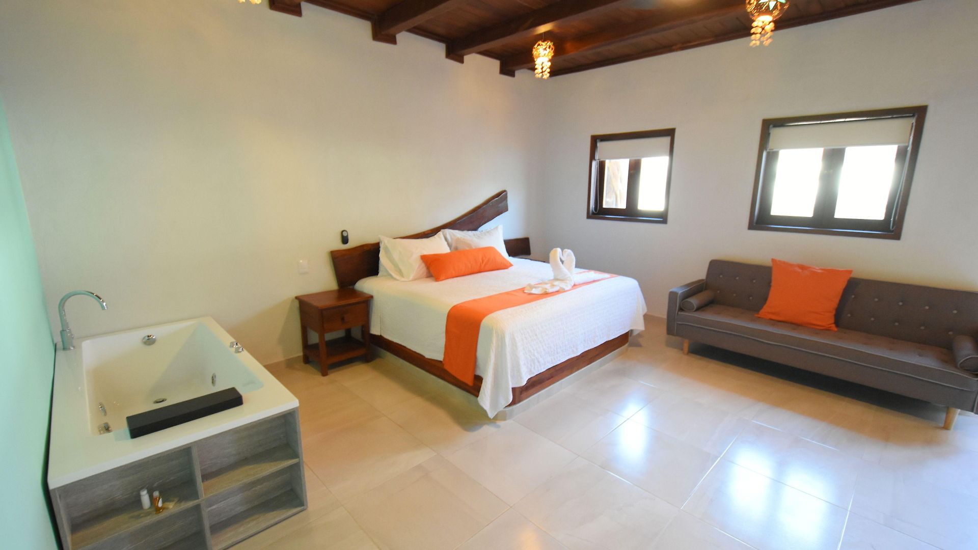 Hacienda Dos Ojos Hotel 4*