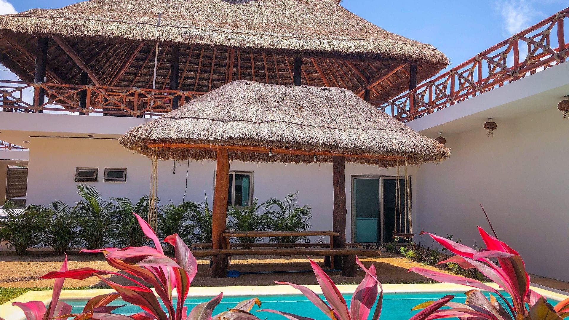 Hacienda Dos Ojos Hotel