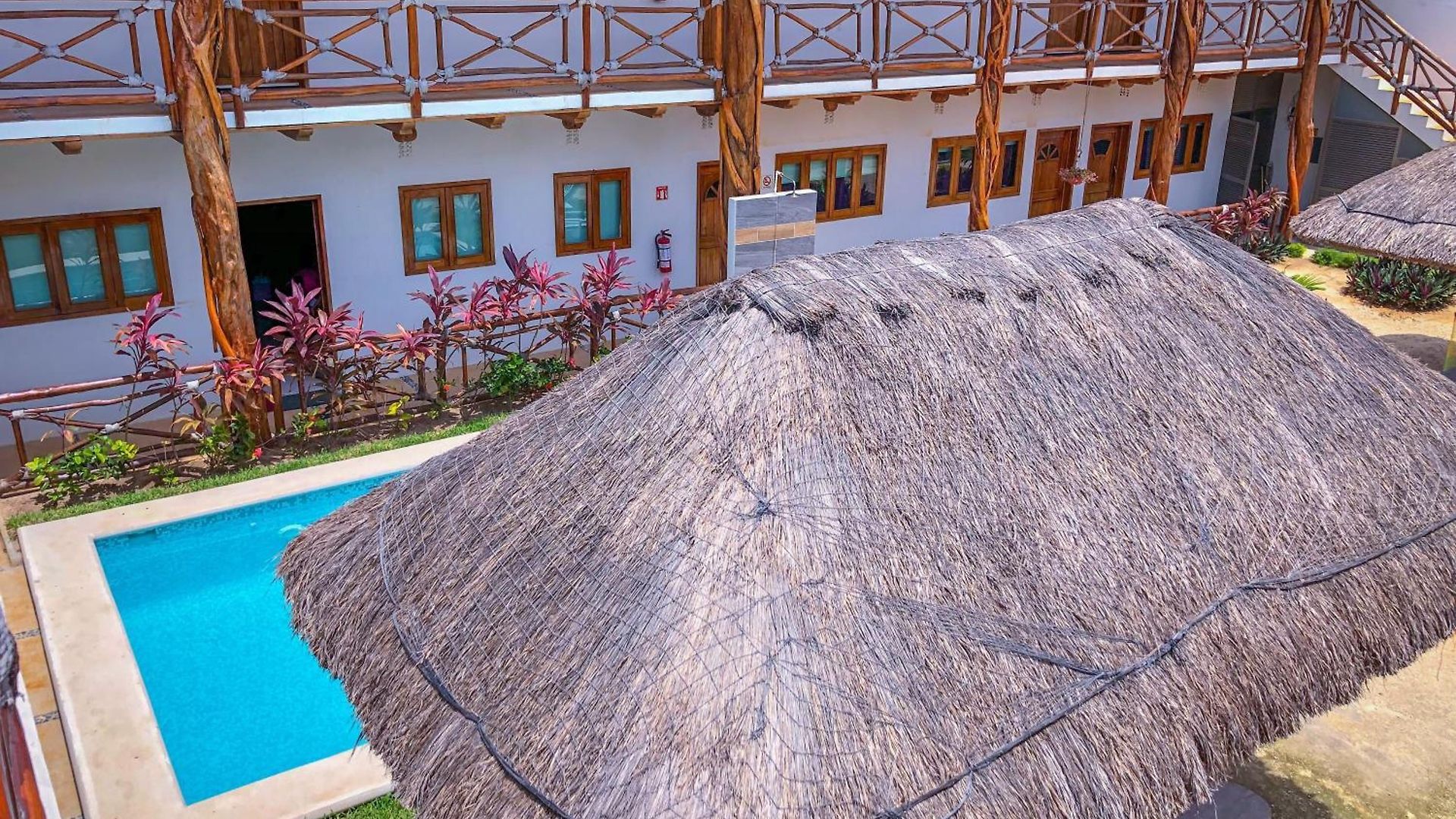 Hacienda Dos Ojos Hotel Tulum