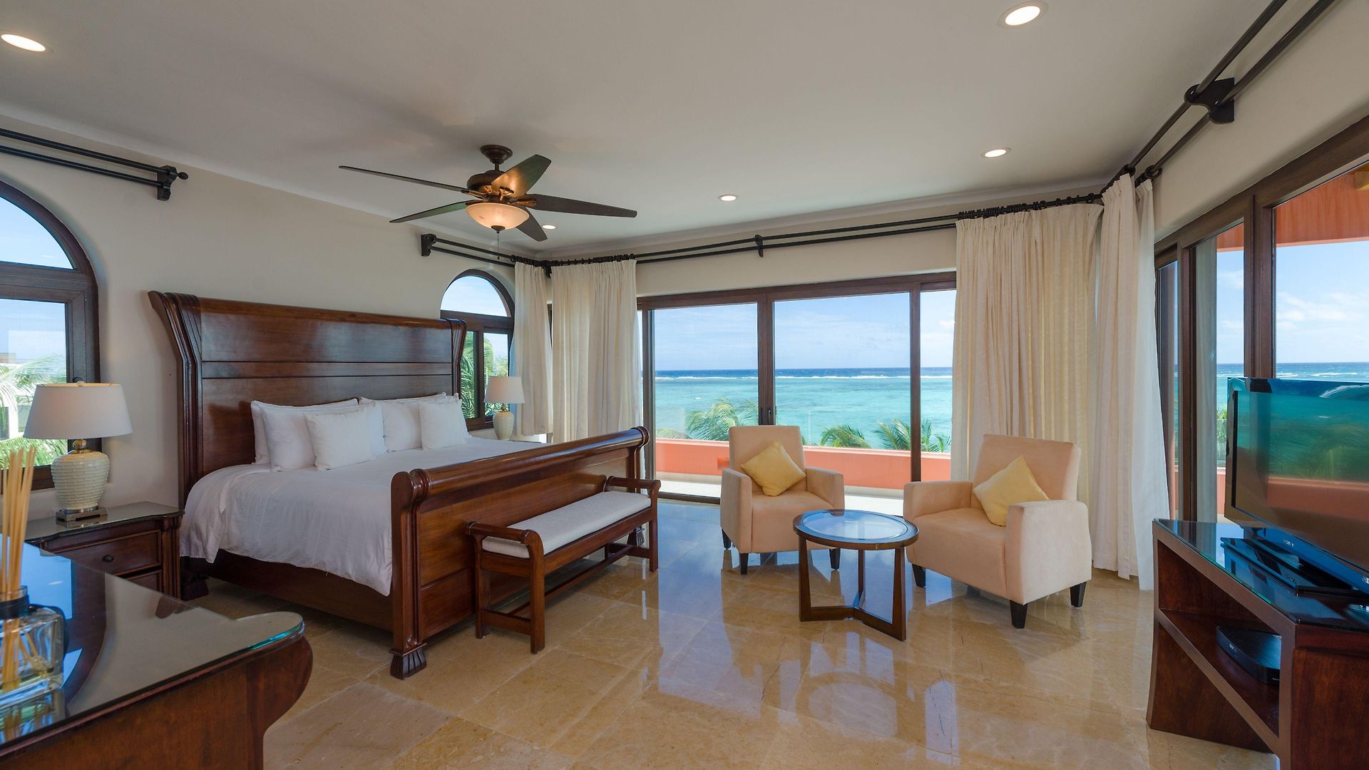 Hotel Corazon Bungalows,