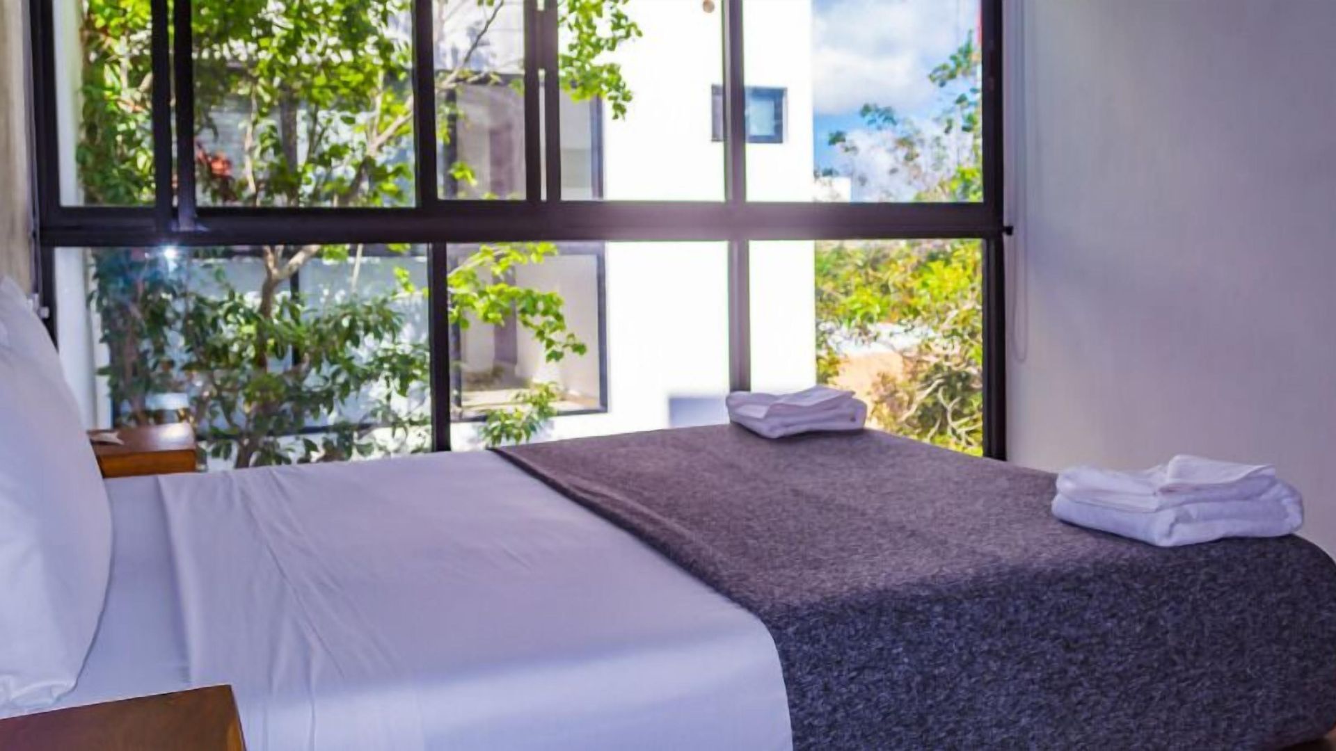 Mi Apartahotel 4*