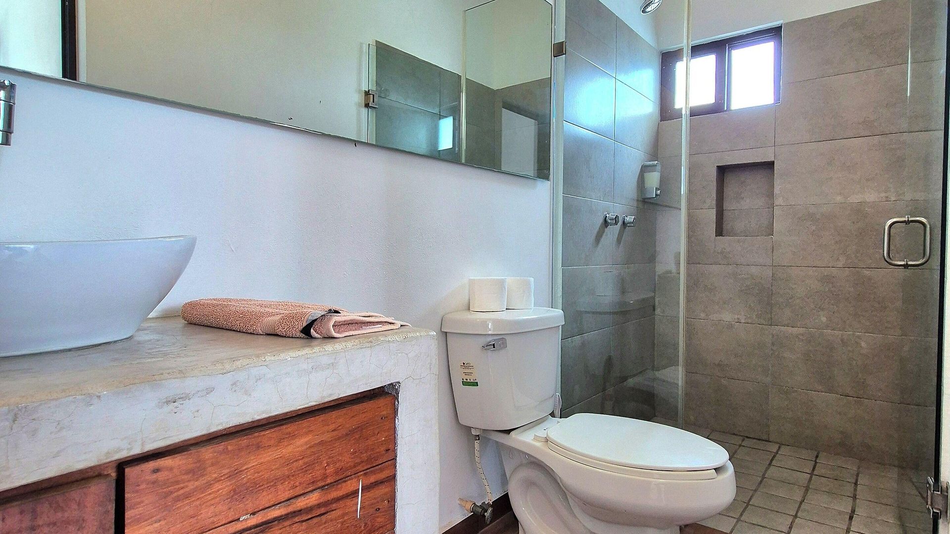 Mi Apartahotel