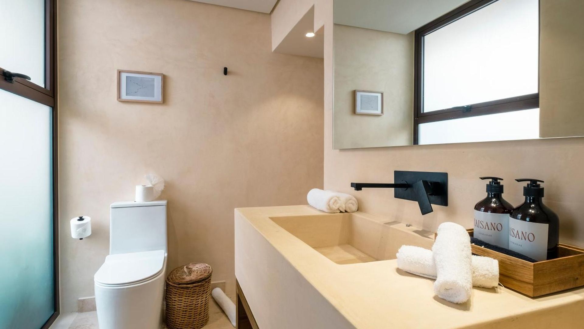 Collection O Faisano Boutique Hotel, Spa, Transportation, & Tours, (adults Only)