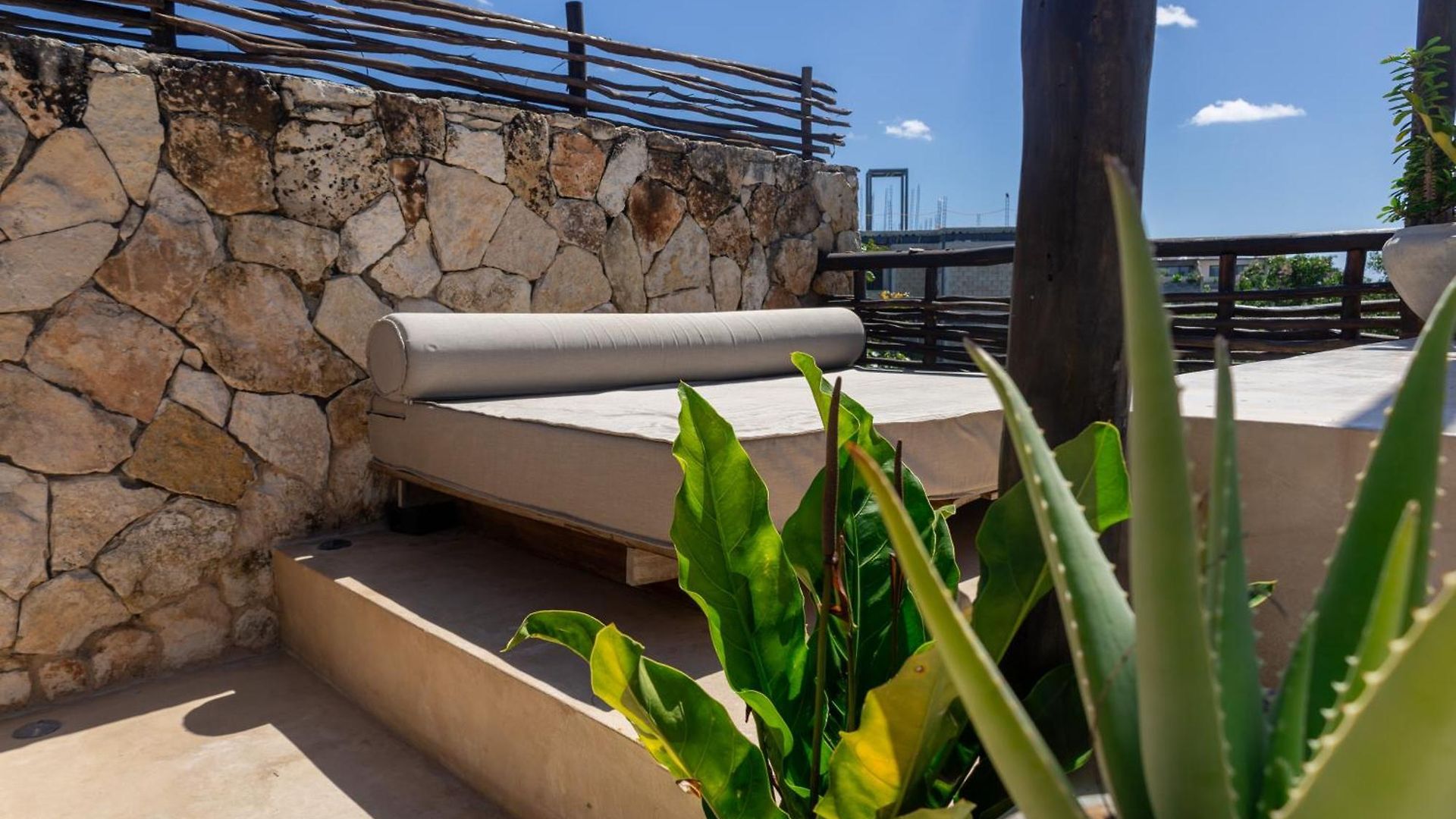 Teva Tulum, Aldea Zamá Tulum