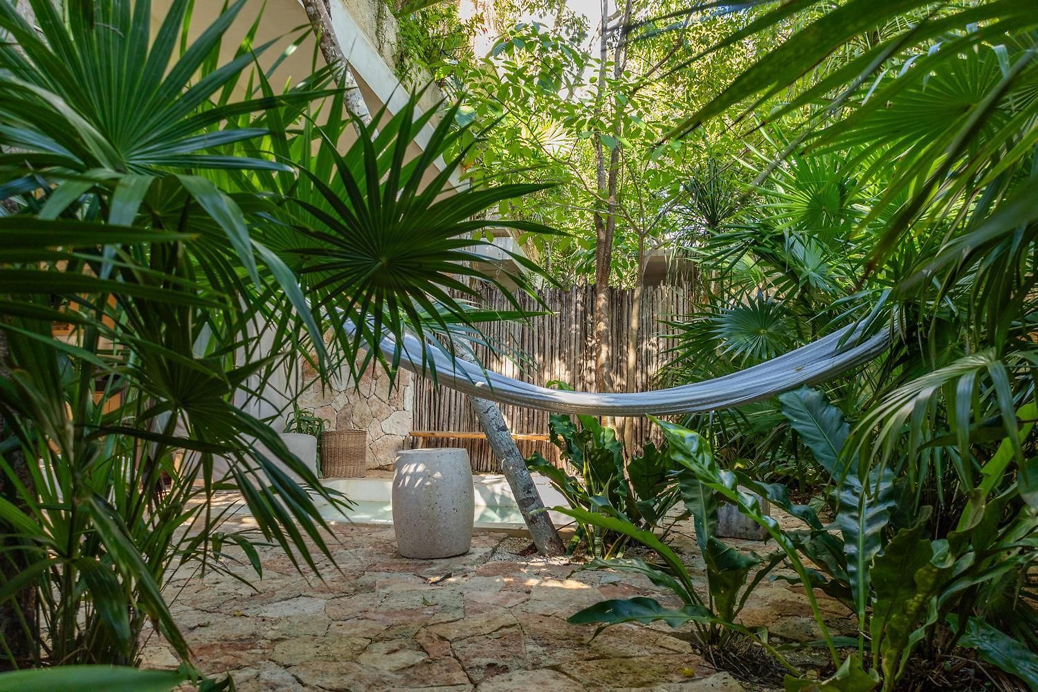 Teva Tulum, Aldea Zamá