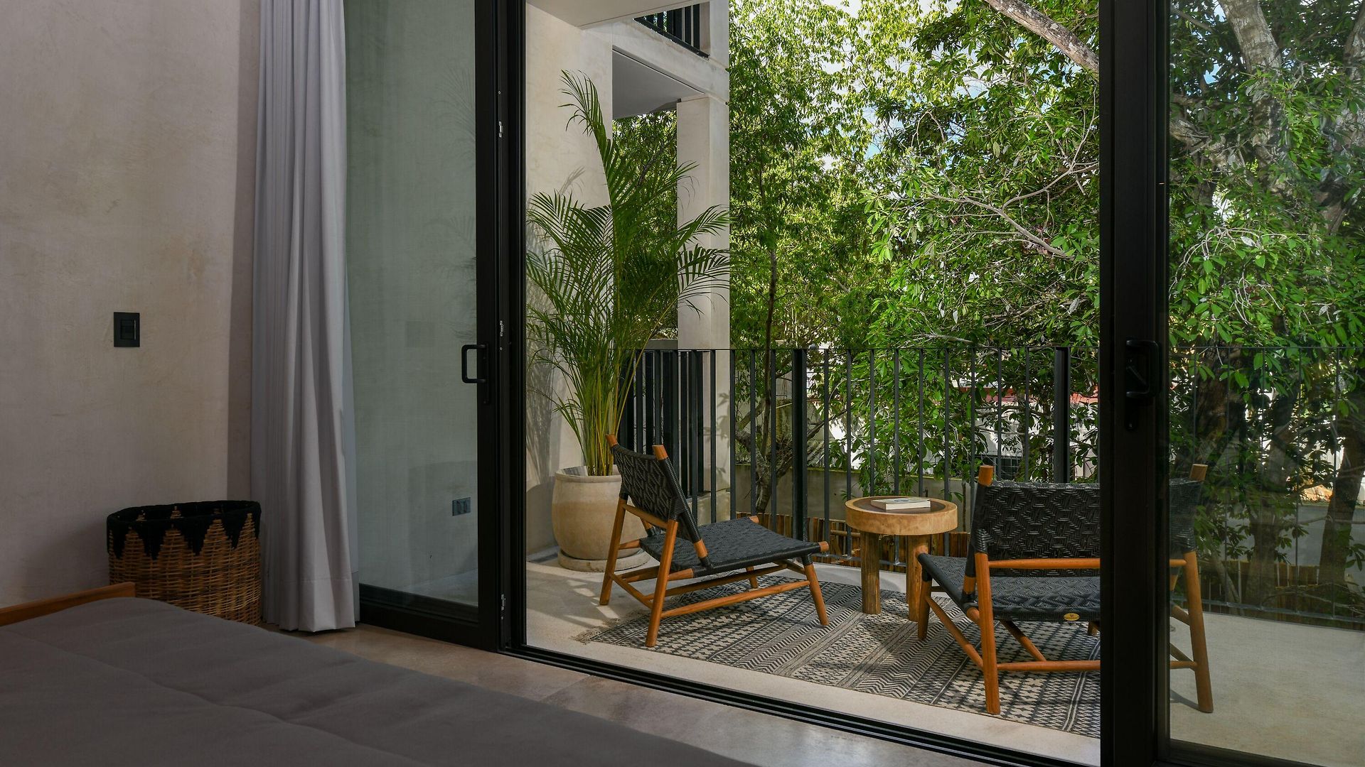 Casa Agape Boutique Rooftop Pool & Club Access Tulum