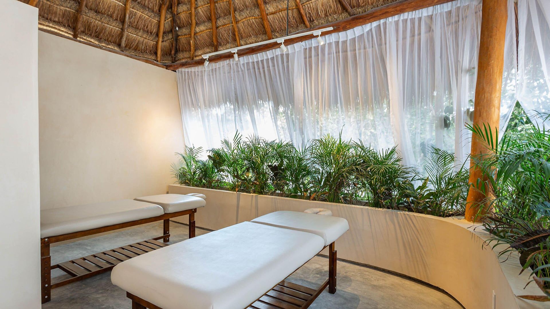 Collection O Faisano Boutique Hotel, Spa, Transportation, & Tours, (adults Only)