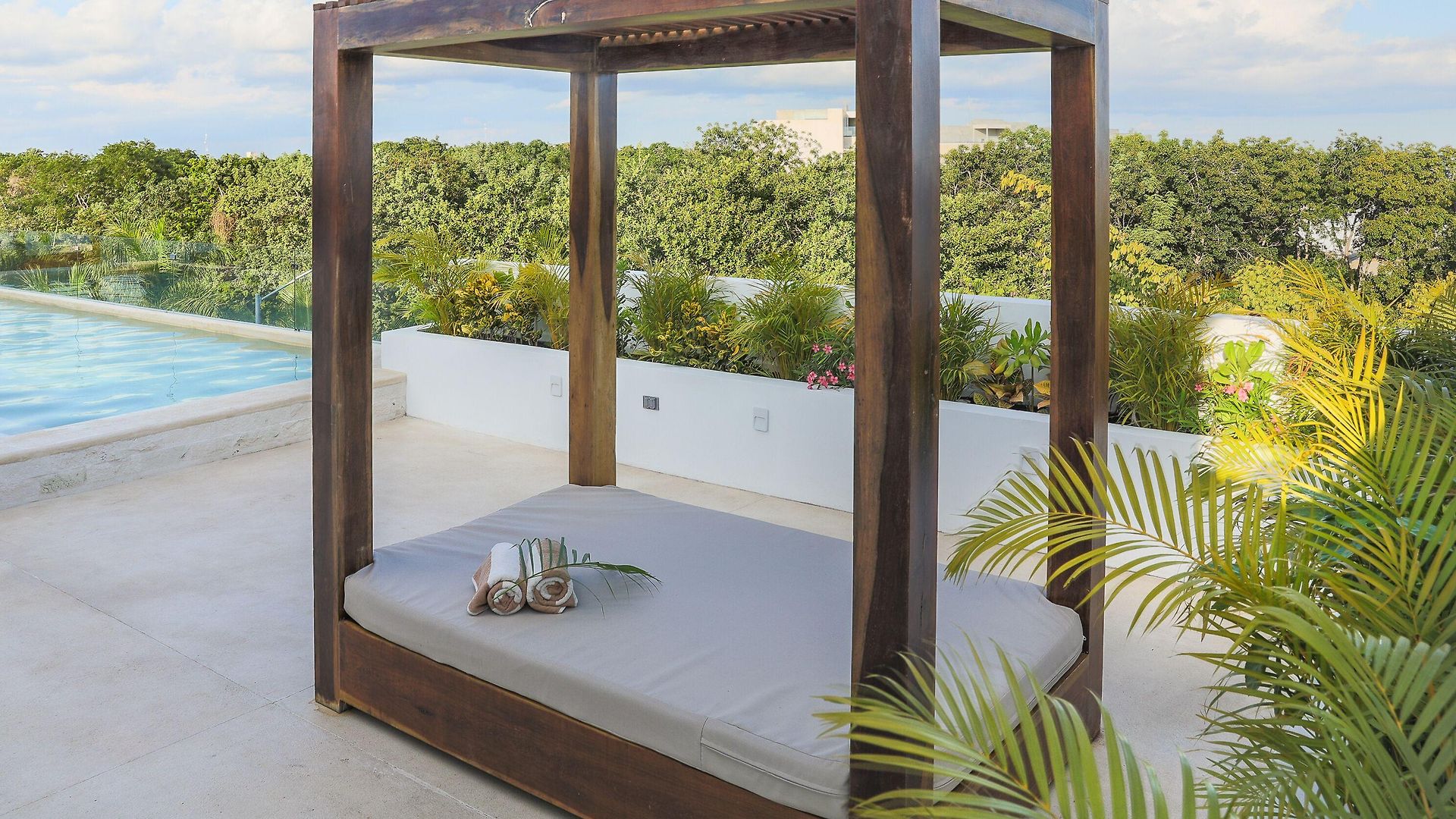 Blanco Hotel 3*