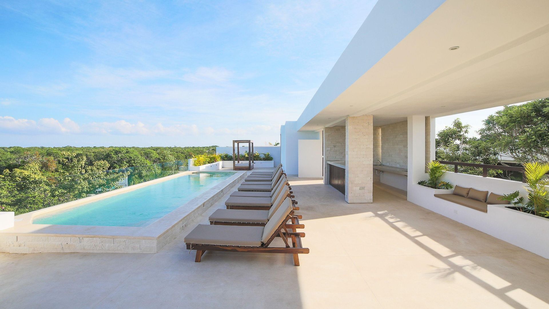 Blanco Hotel 3*