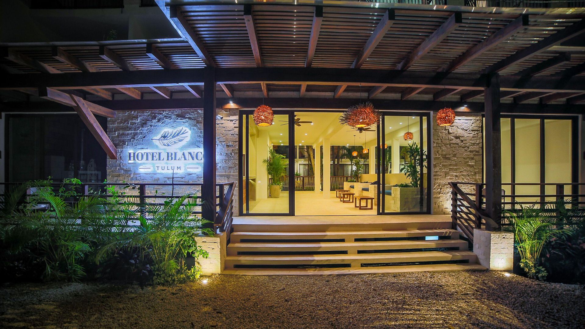 Hotel Blanco
