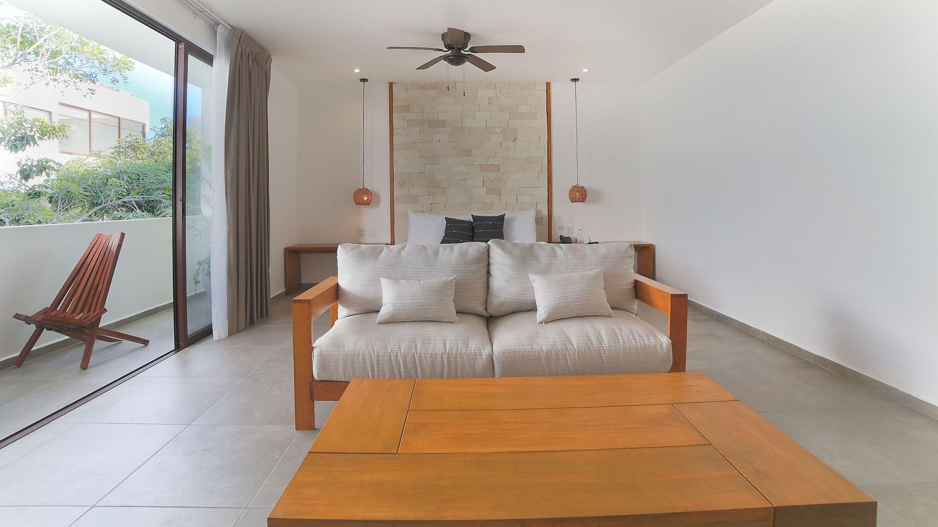 Hotel Blanco