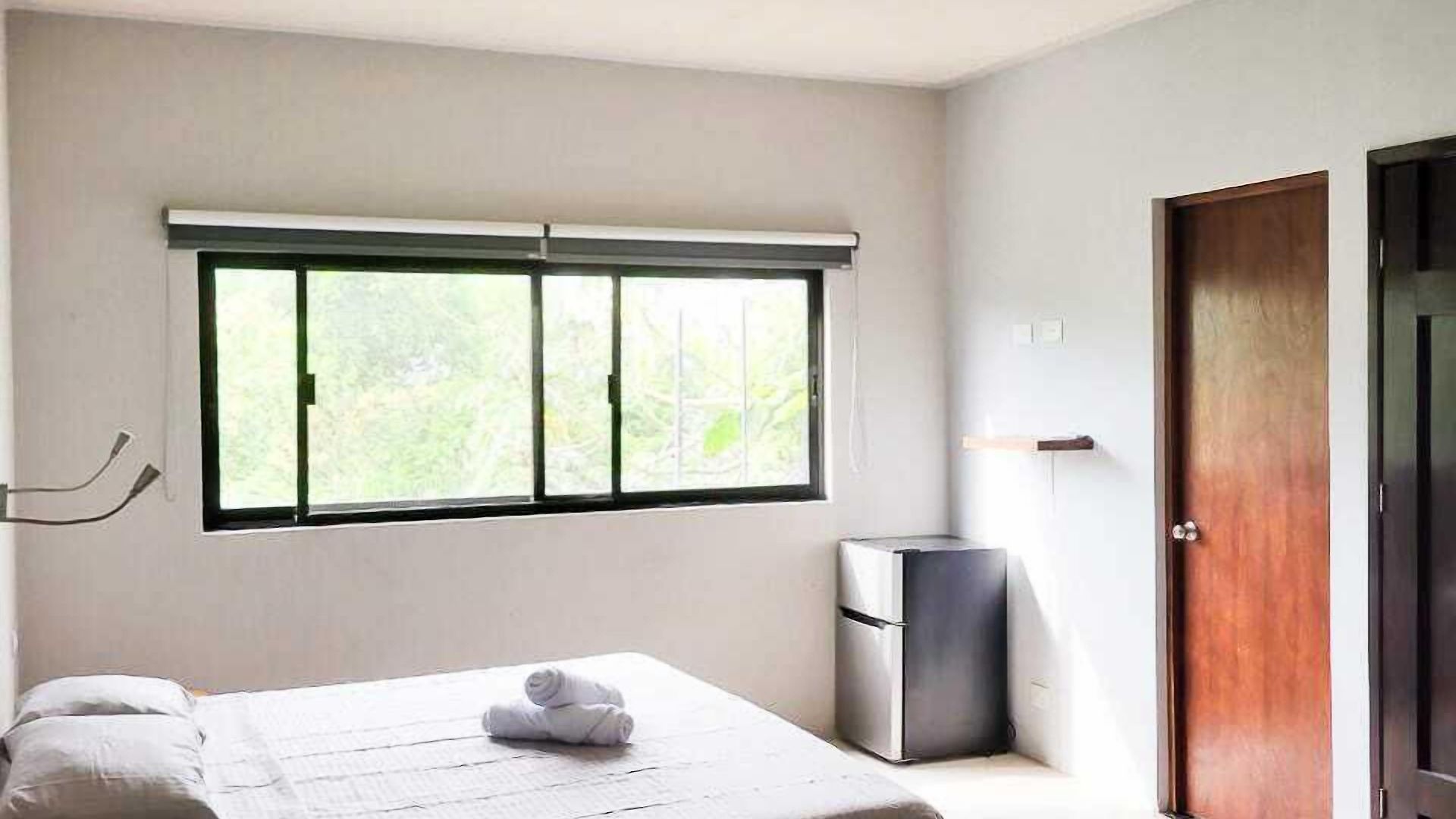 Maui Hostal *