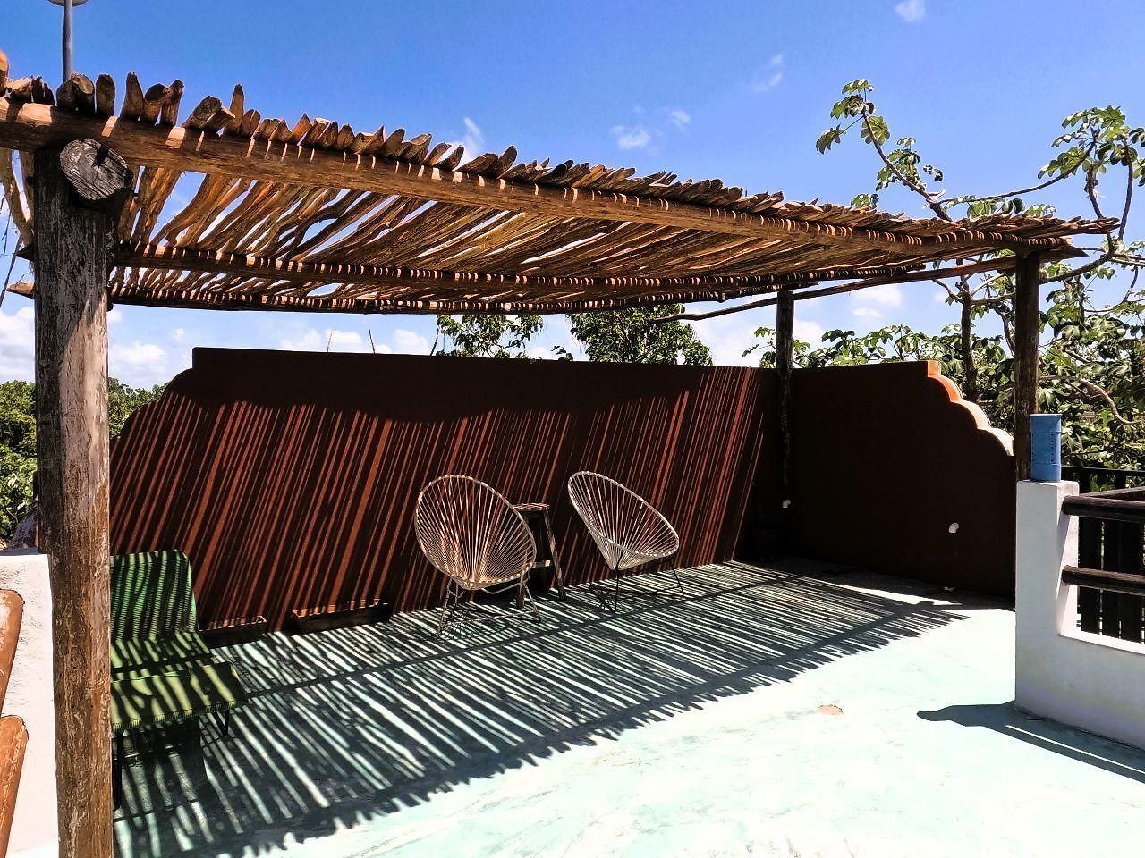 Hostal Maui