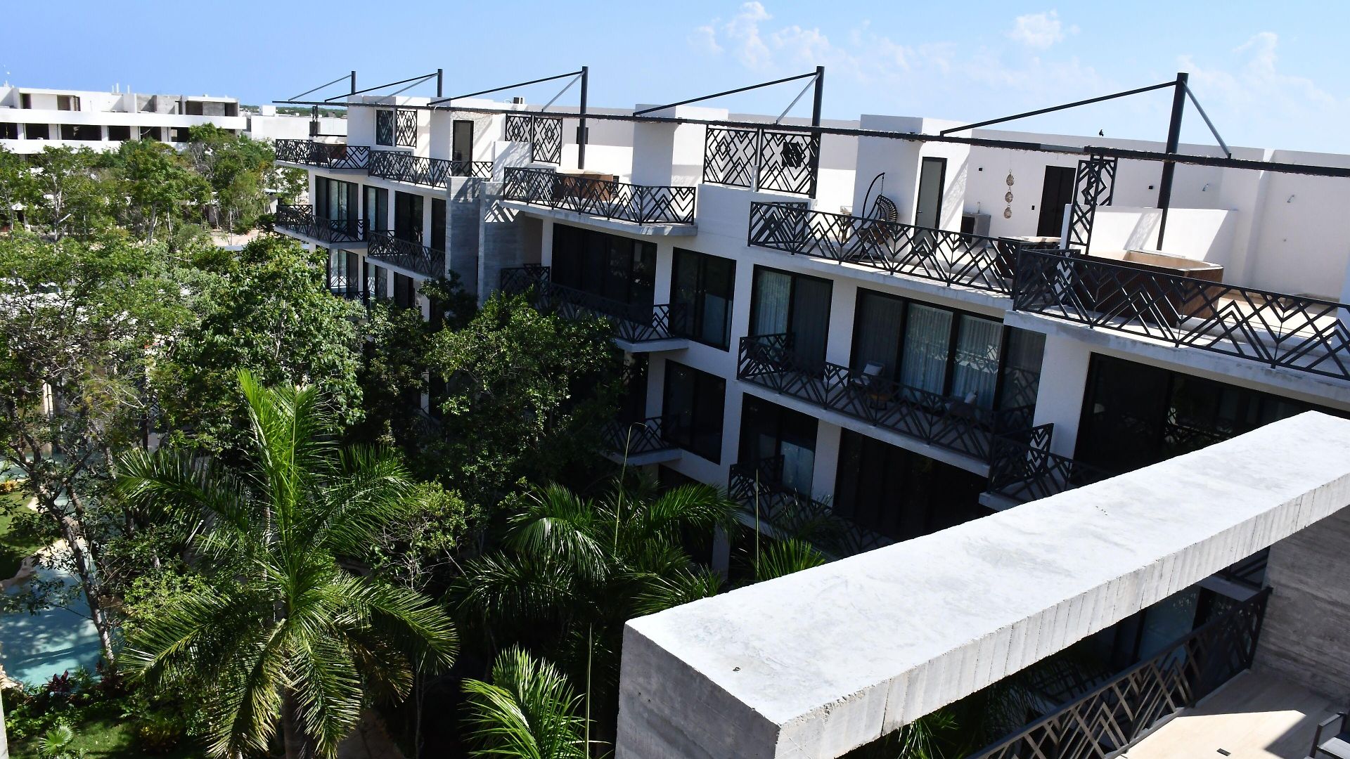Palais By The Spot Hotel *